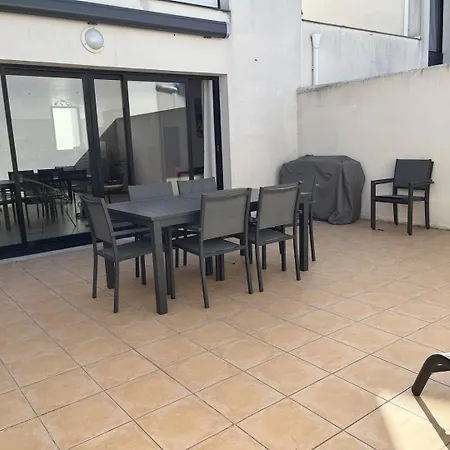 Villa 4 Pieces Oleron 6 Couchages Pierre D'oleron Spo000-092 *